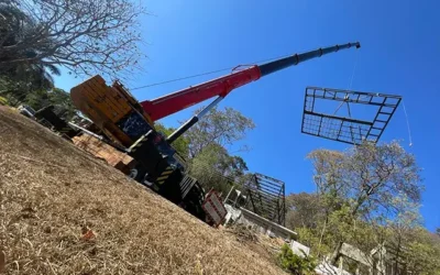 Guindaste para Montagem de Estruturas Metálicas: O Que Você Precisa Saber